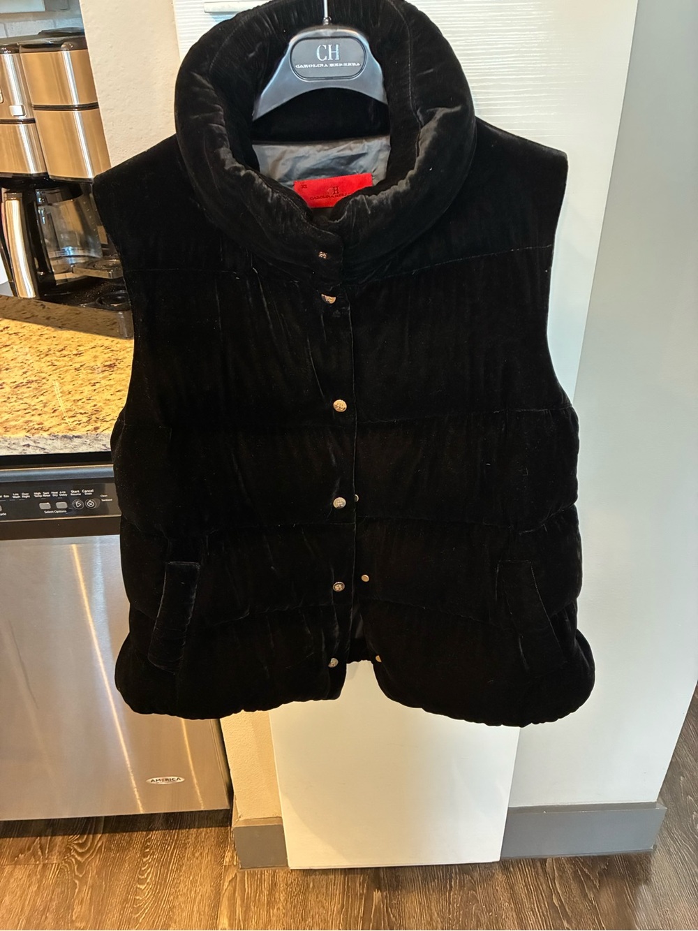 CH Carolina Herrera Black Velvet Down Puffer With Side Vents